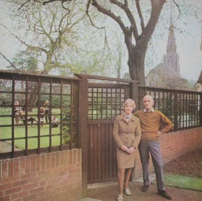 UNHALFBRICKING (UK REISSUE) (USED VINYL)